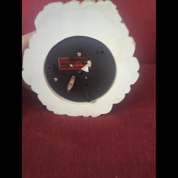 Vintage bluebird gazebo glitter globe - Picture 4 of 9